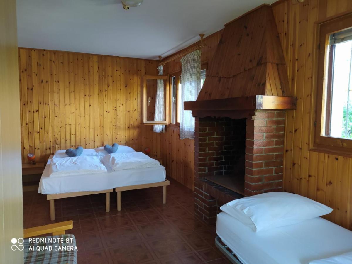 Sporting Hotel Club Pelos Bagian luar foto